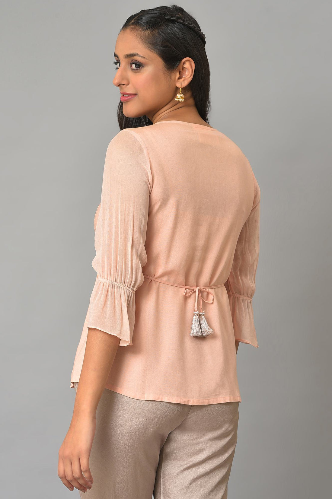 Peach Embellished kurta And Pants Set