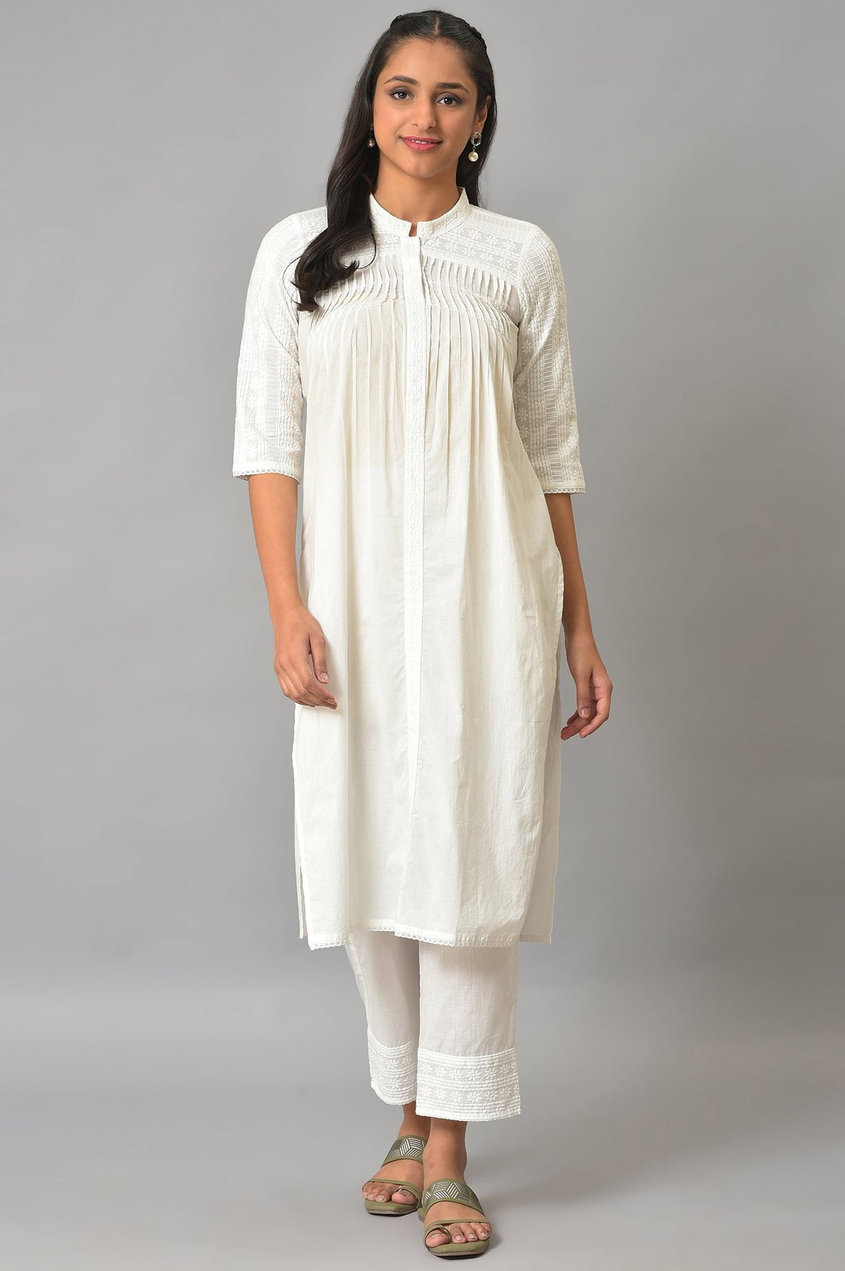 White Schiffli kurta And Palazzo Set - S