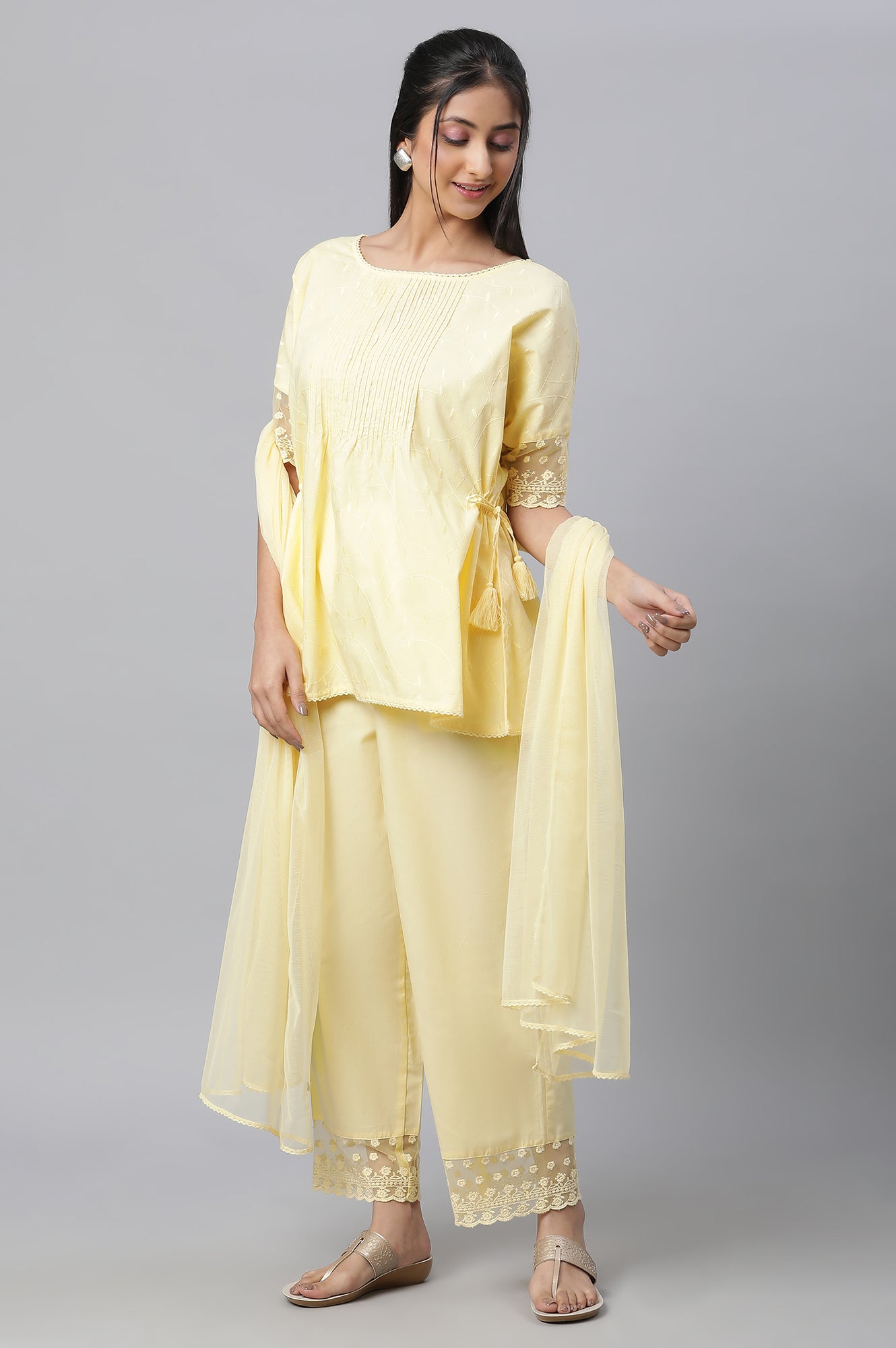 Yellow Floral kurta, Pants &amp; Dupatta