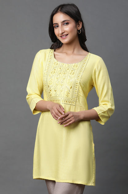 Peach Zari Embroidered Kurti