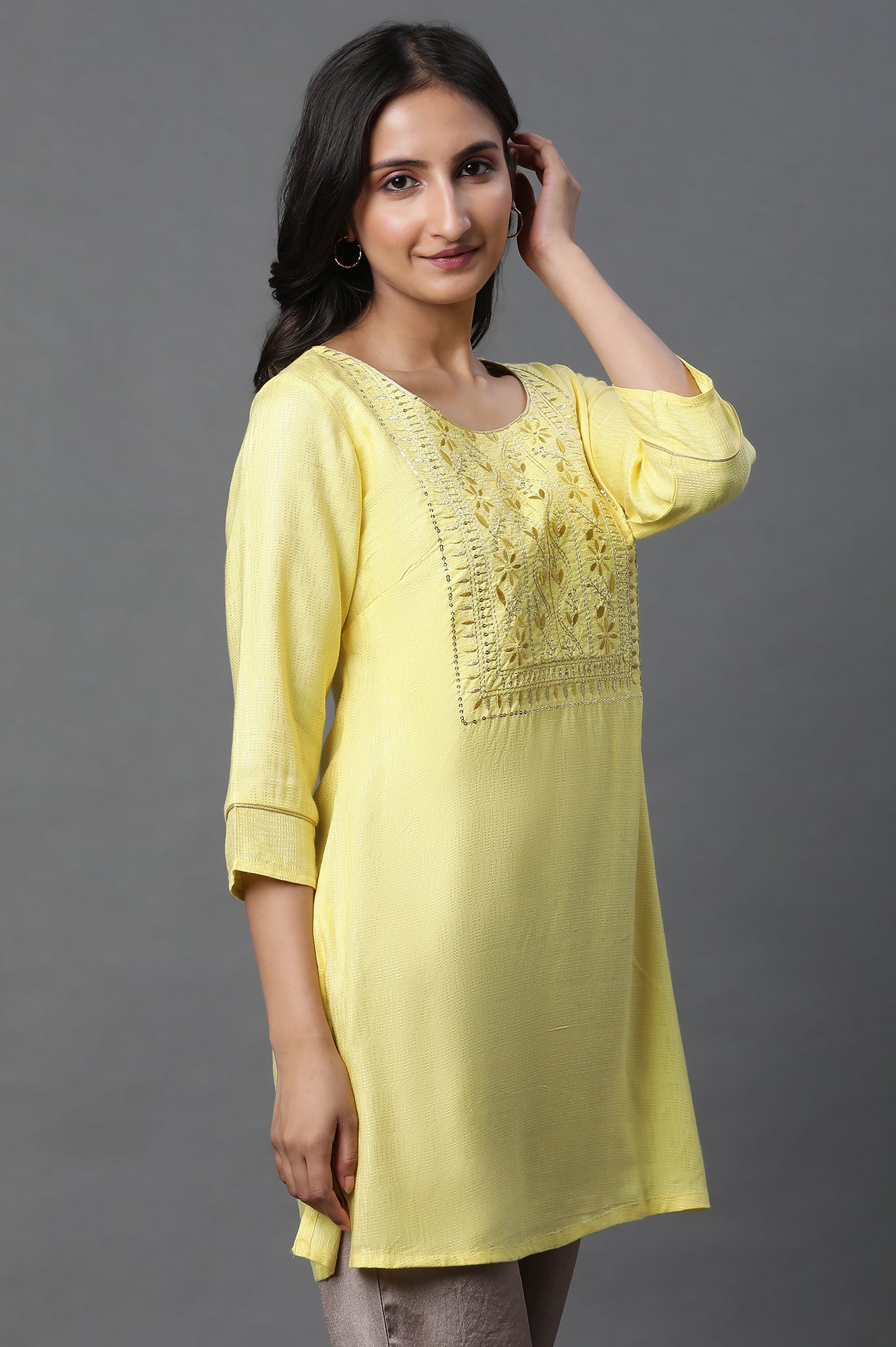 Peach Zari Embroidered Kurti