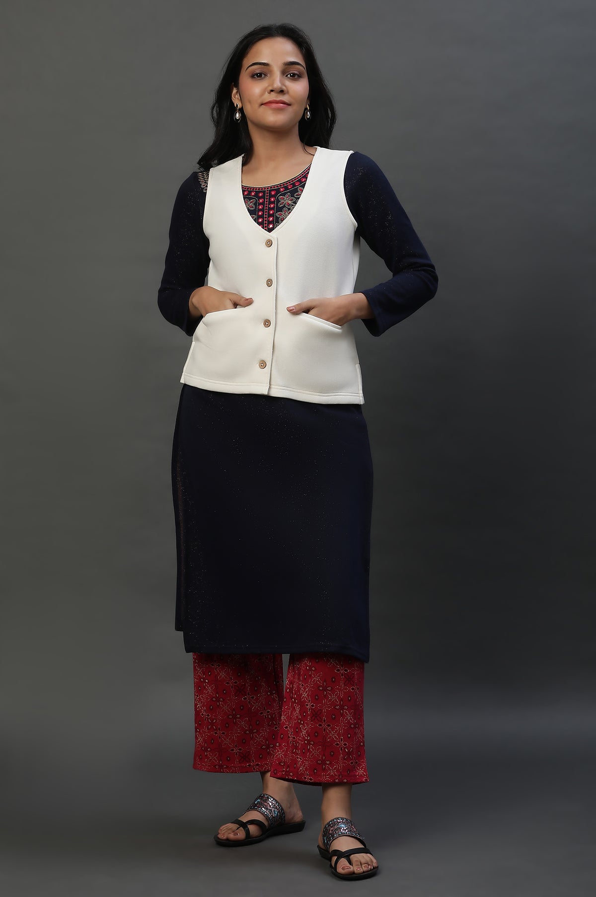 White Sleeveless Winter Waist-Coat - S