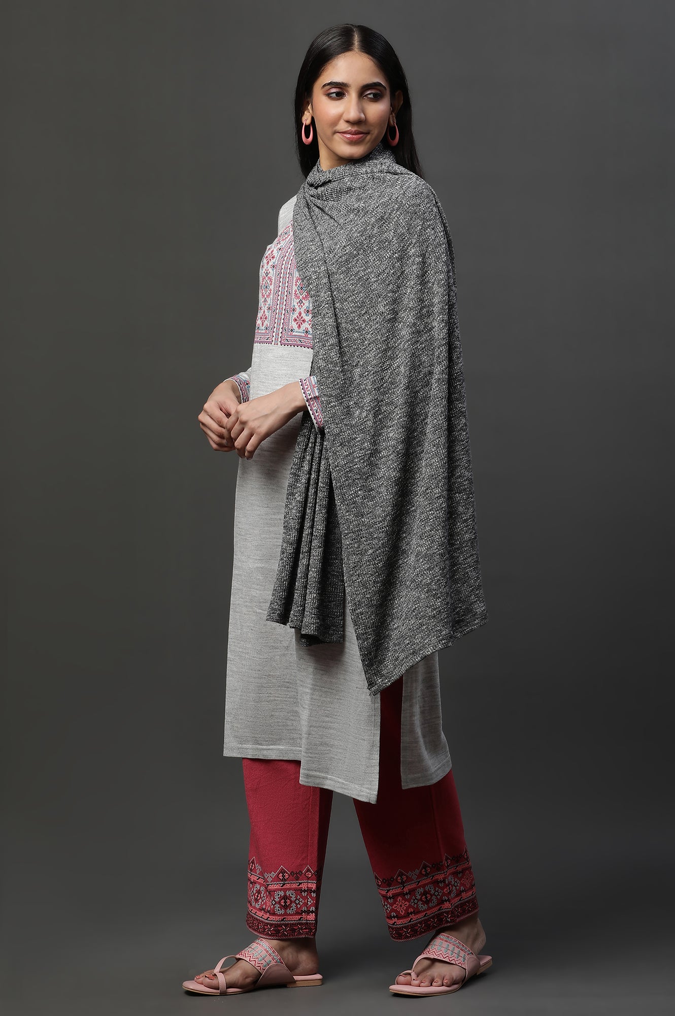 Dark Grey Winter Stole