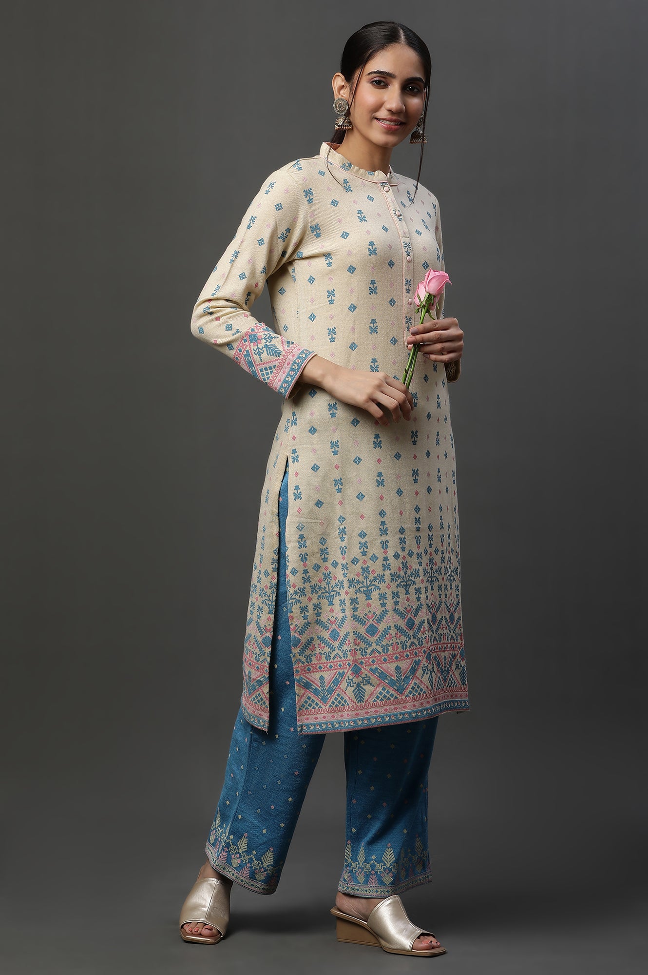 Off-White Floral Printed Winter Kurta and Pants Set