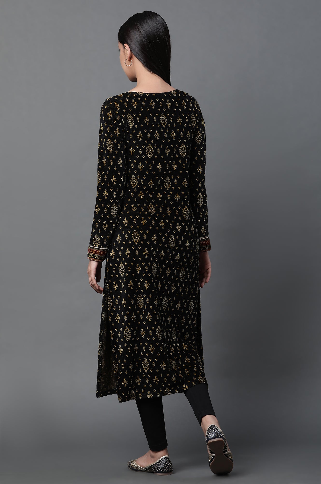 Black Sequined Winter Kurta and Tights Set