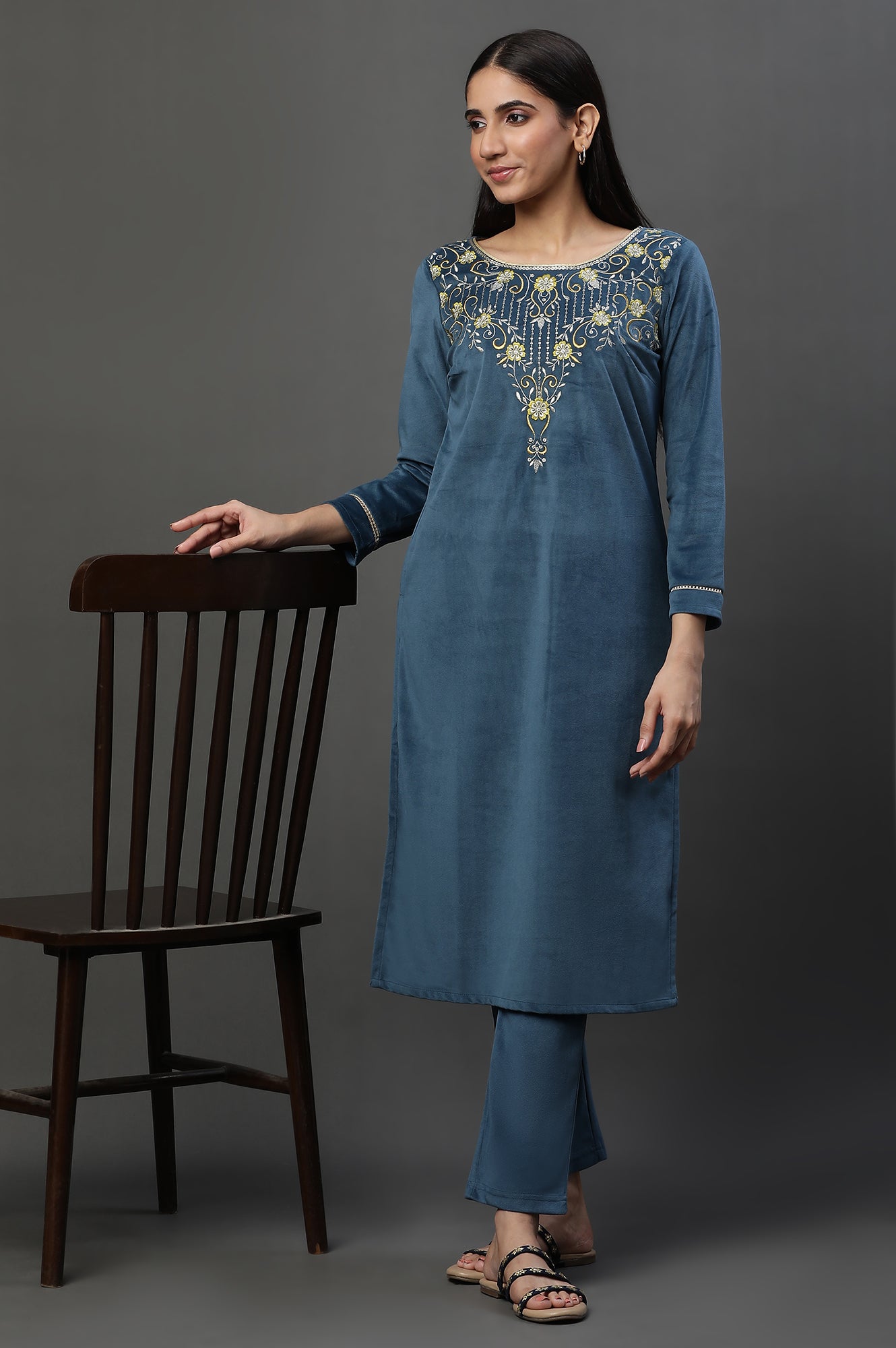 Blue Zari Embroidered Velvet Kurta and Pants Set