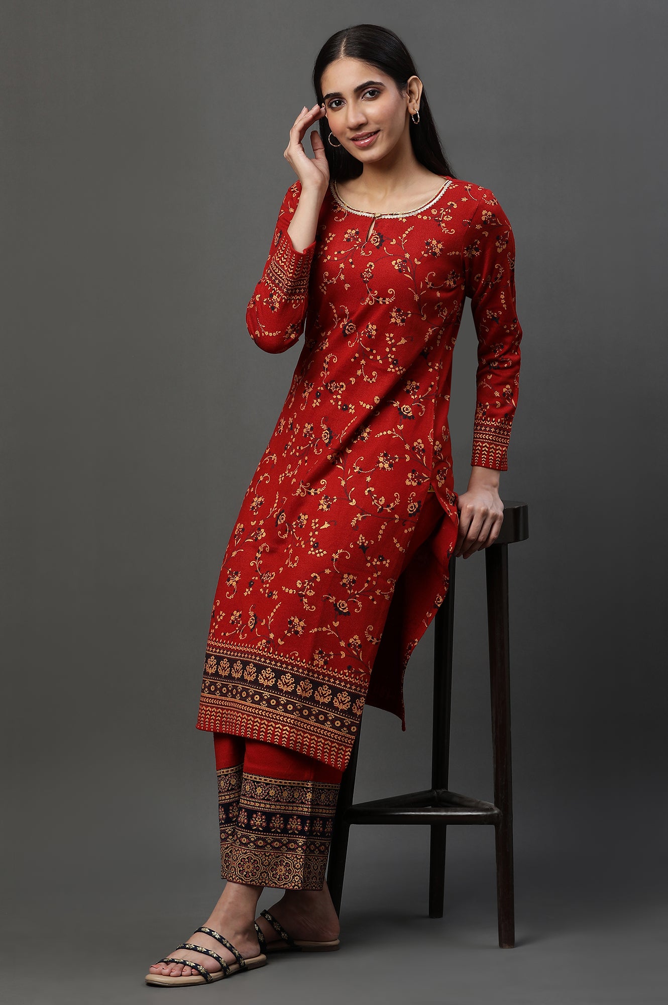 Red Floral Printed Winter Kurta and Pants Set