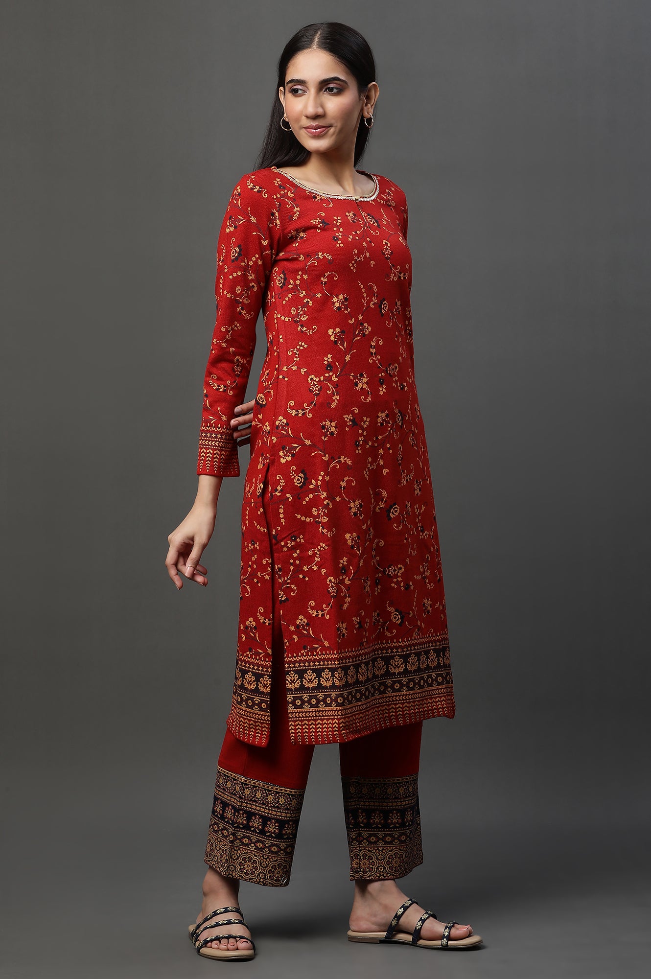 Red Floral Printed Winter Kurta and Pants Set