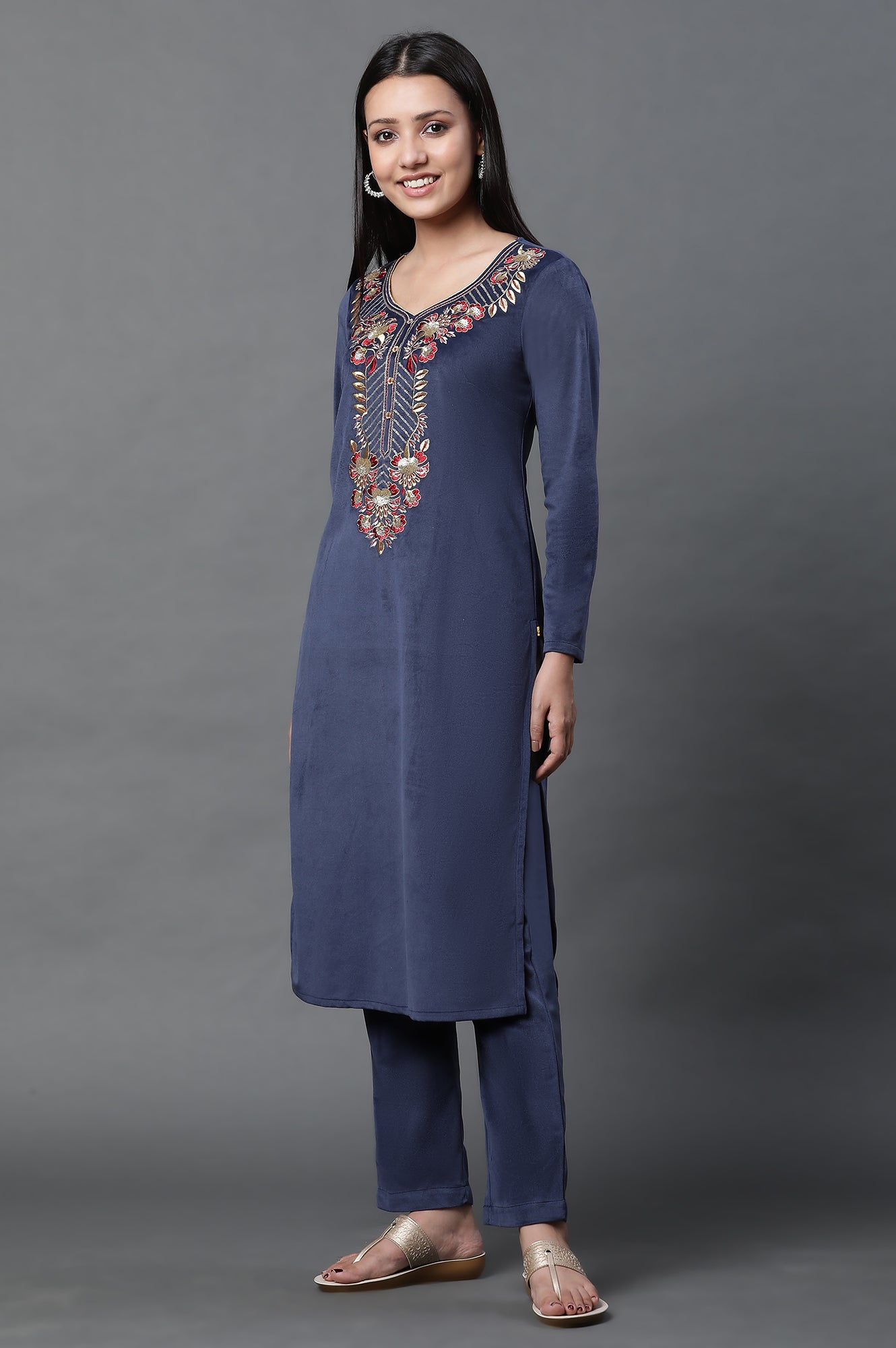 Blue Embroidered Velvet Winter Kurta and Pants Set