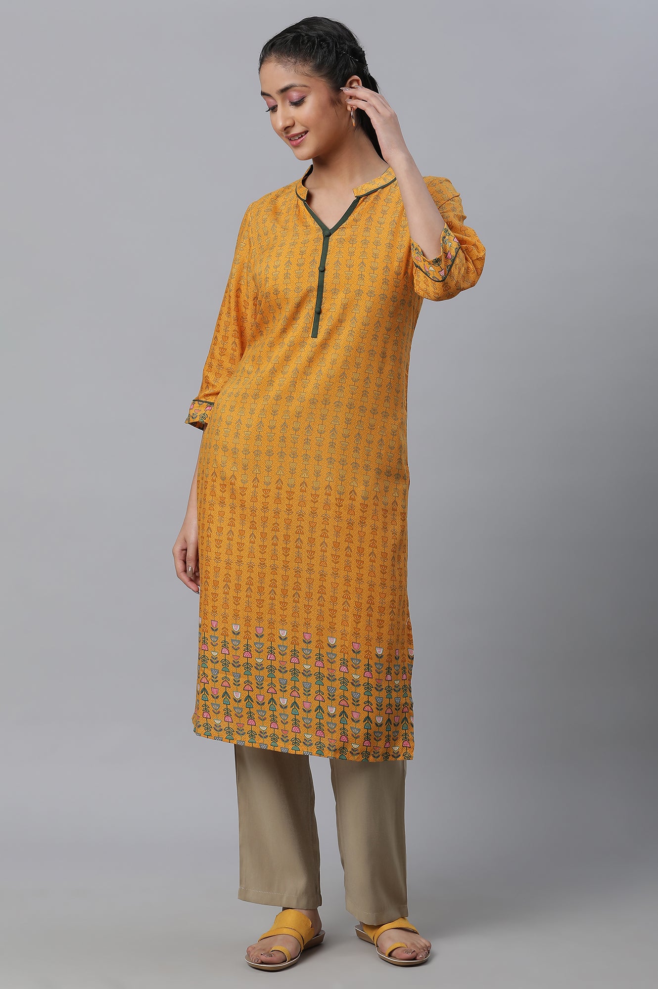 Yellow Printed Straight Casual kurta