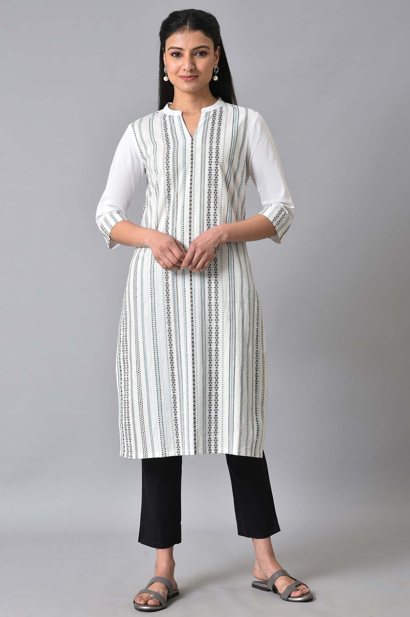 White Geometric Printed Summer Kurta