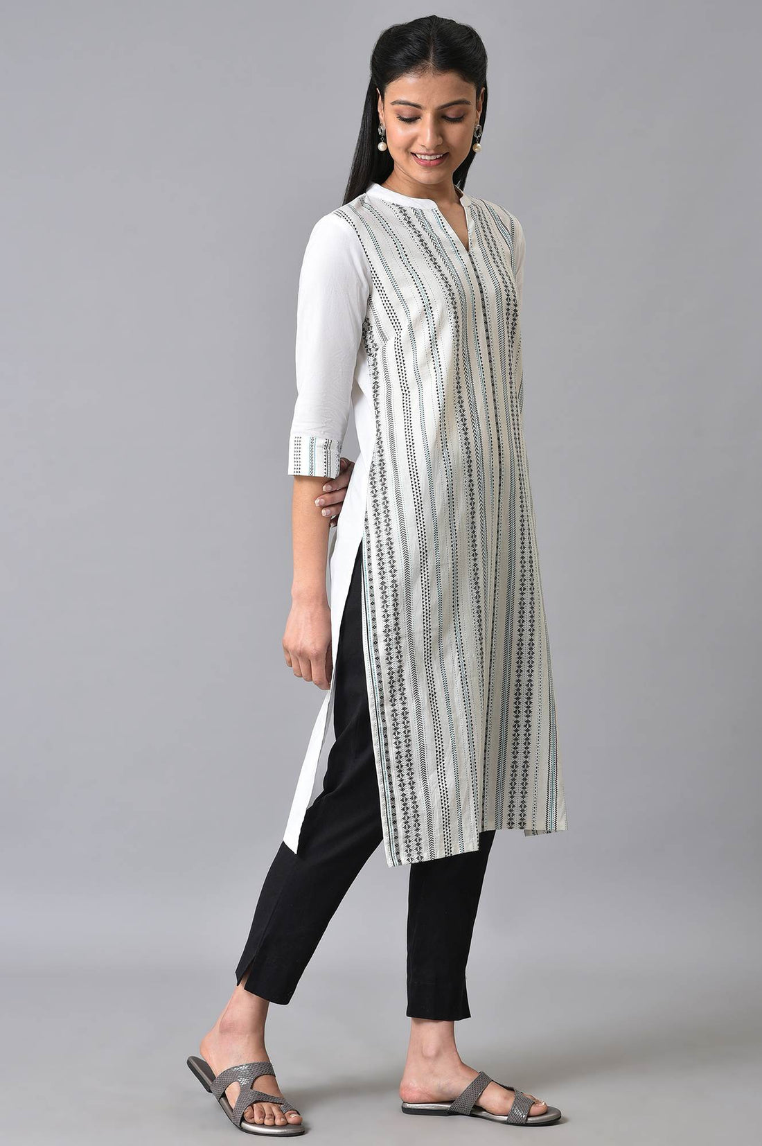 White Geometric Printed Summer kurta