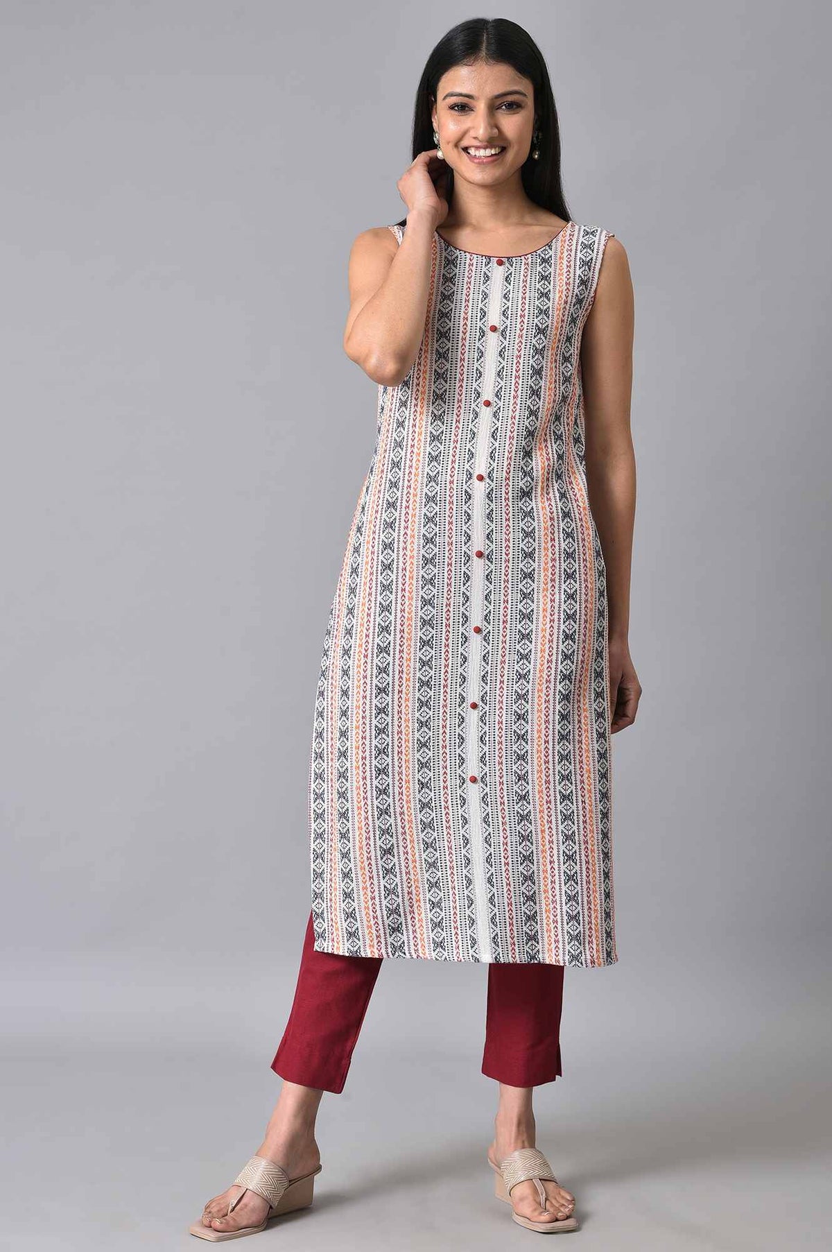 White Cotton Dobby Sleeveless kurta - XS