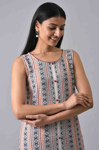 White Cotton Dobby Sleeveless kurta