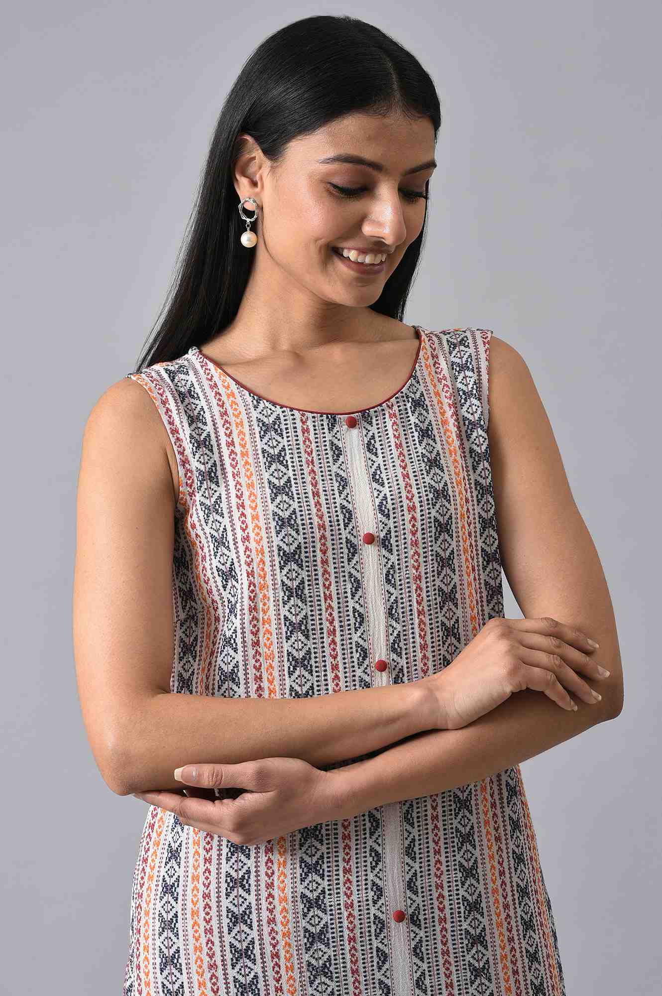 White Cotton Dobby Sleeveless kurta