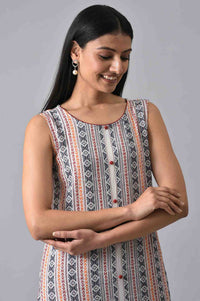 White Cotton Dobby Sleeveless Kurta