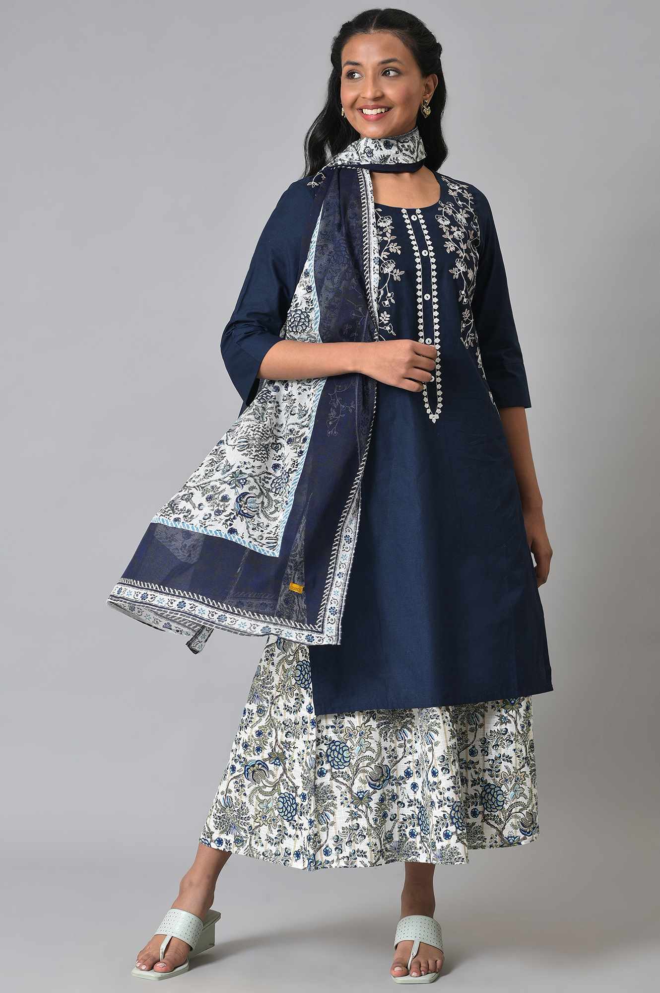 Blue Embroidered Summer kurta Set