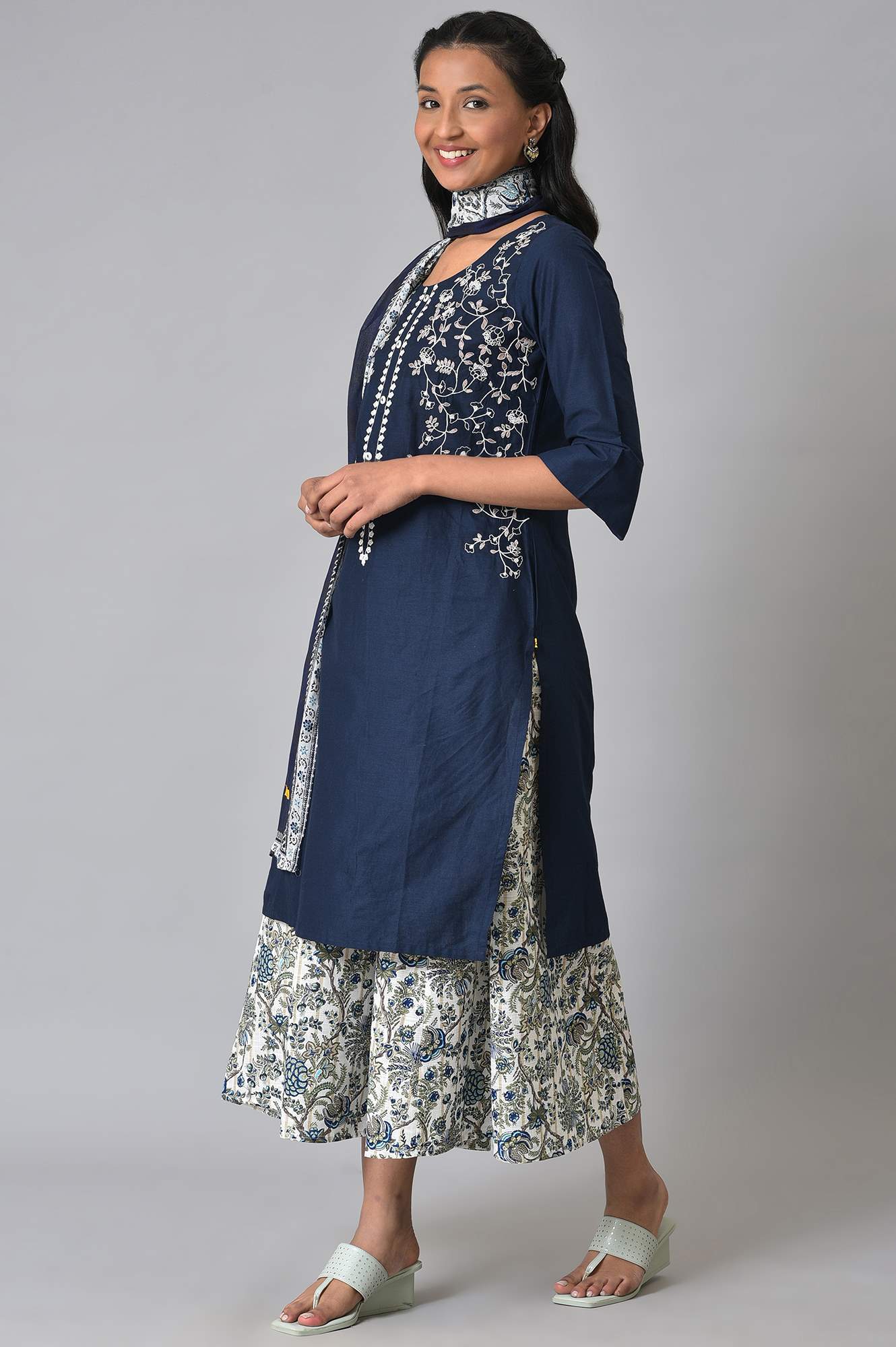 Blue Embroidered Summer kurta Set