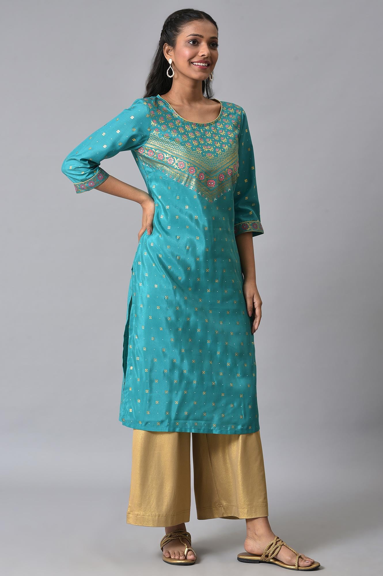 Green Floral Printed Round Neck kurta