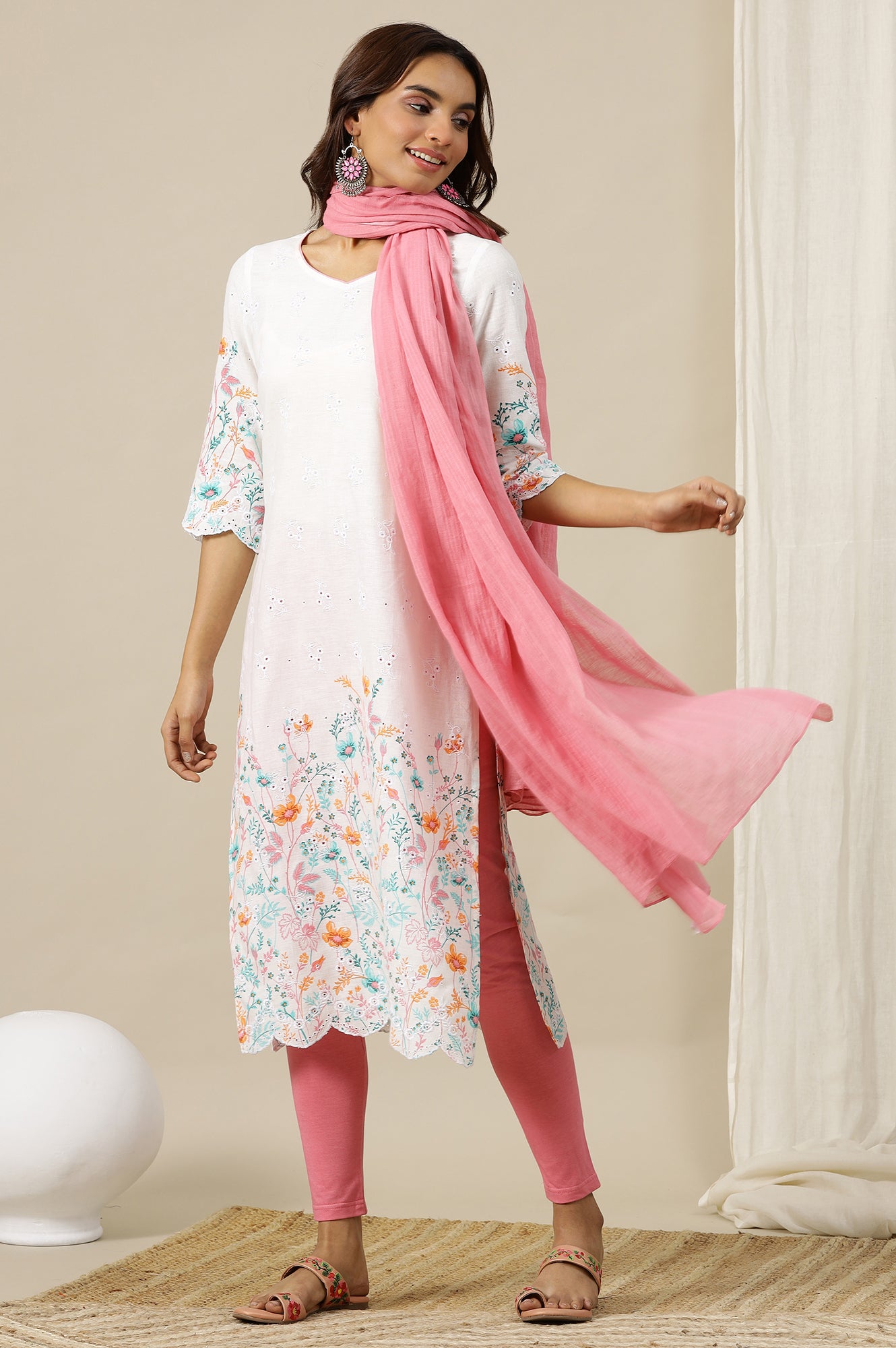 White Floral Printed Schiffli Embroidered Sweetheart Neck Straight Kurta