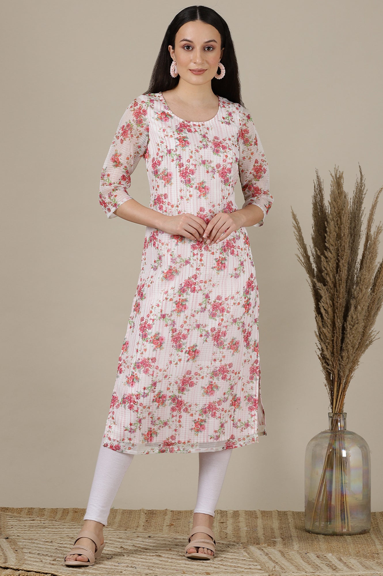 White &amp; Pink Floral Printed Straight Kota Kurta