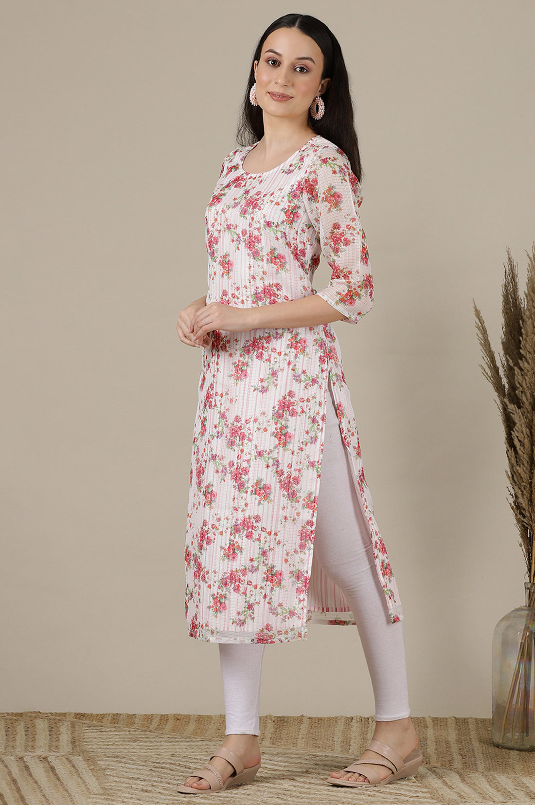 White Floral Embroidered Straight Kota Kurta