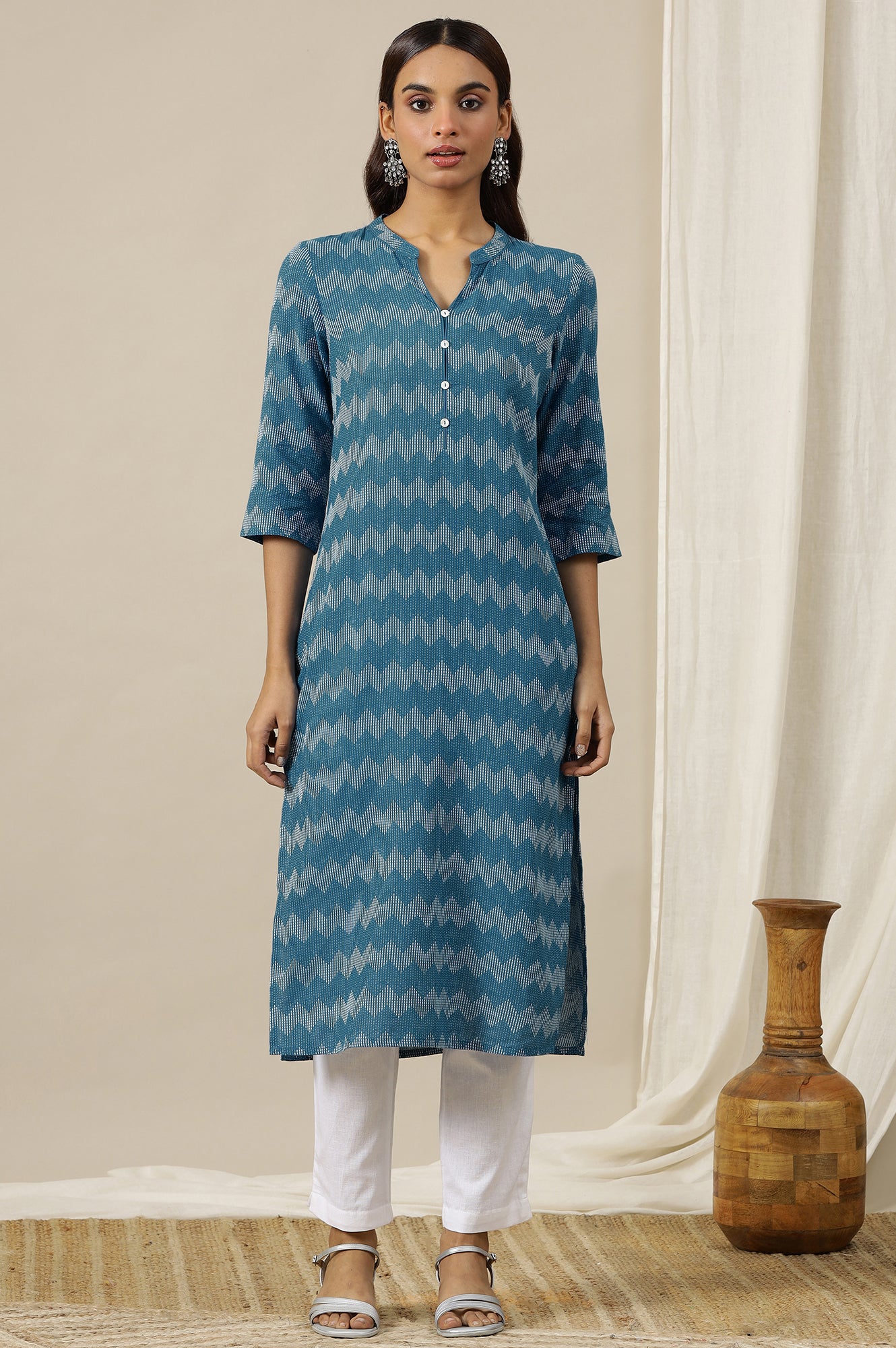 Blue Geometric Printed Mandarin Collar Cotton Blend Straight Dobby Kurta