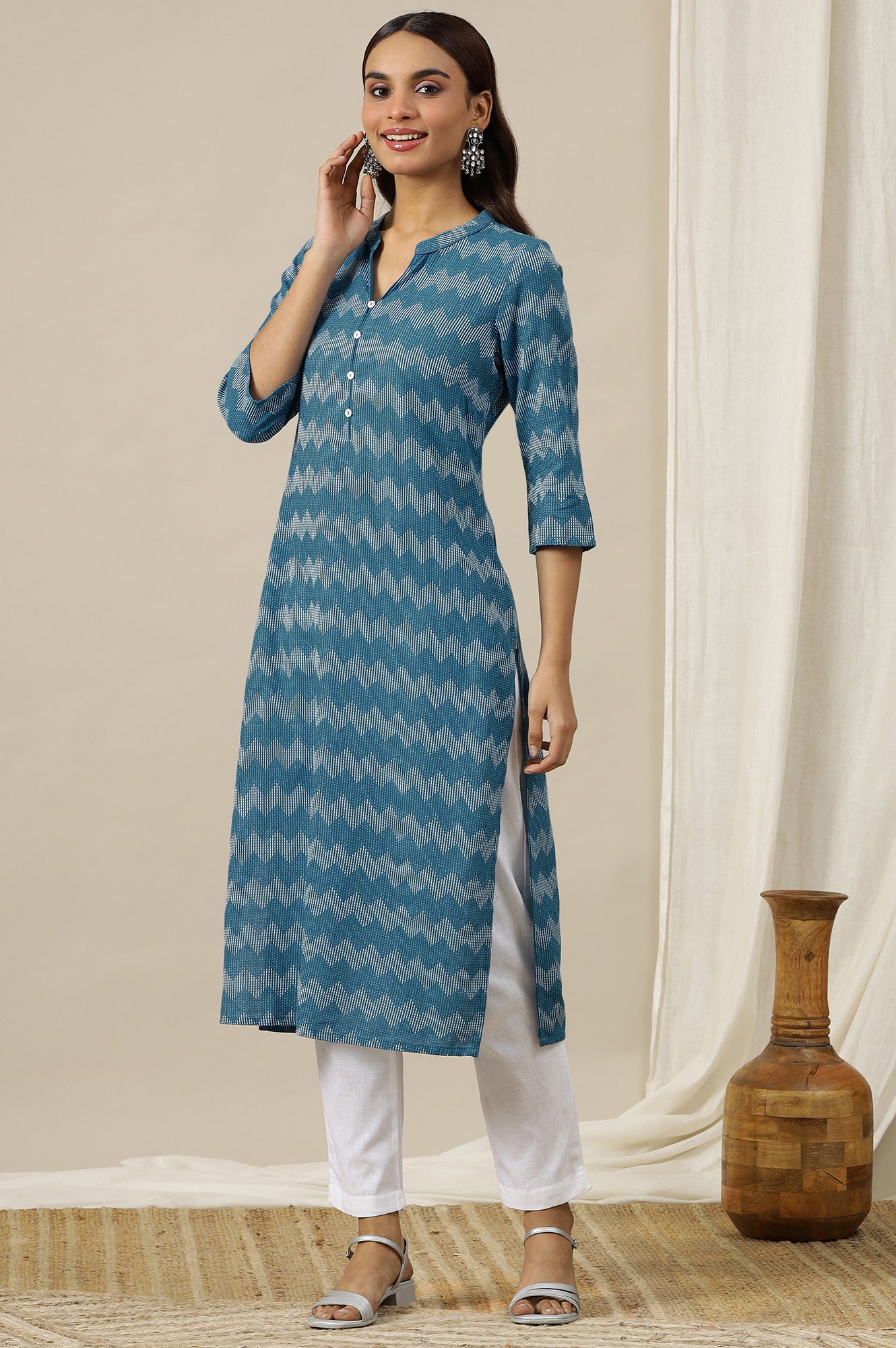 Blue Geometric Printed Mandarin Collar Cotton Blend Straight Dobby Kurta