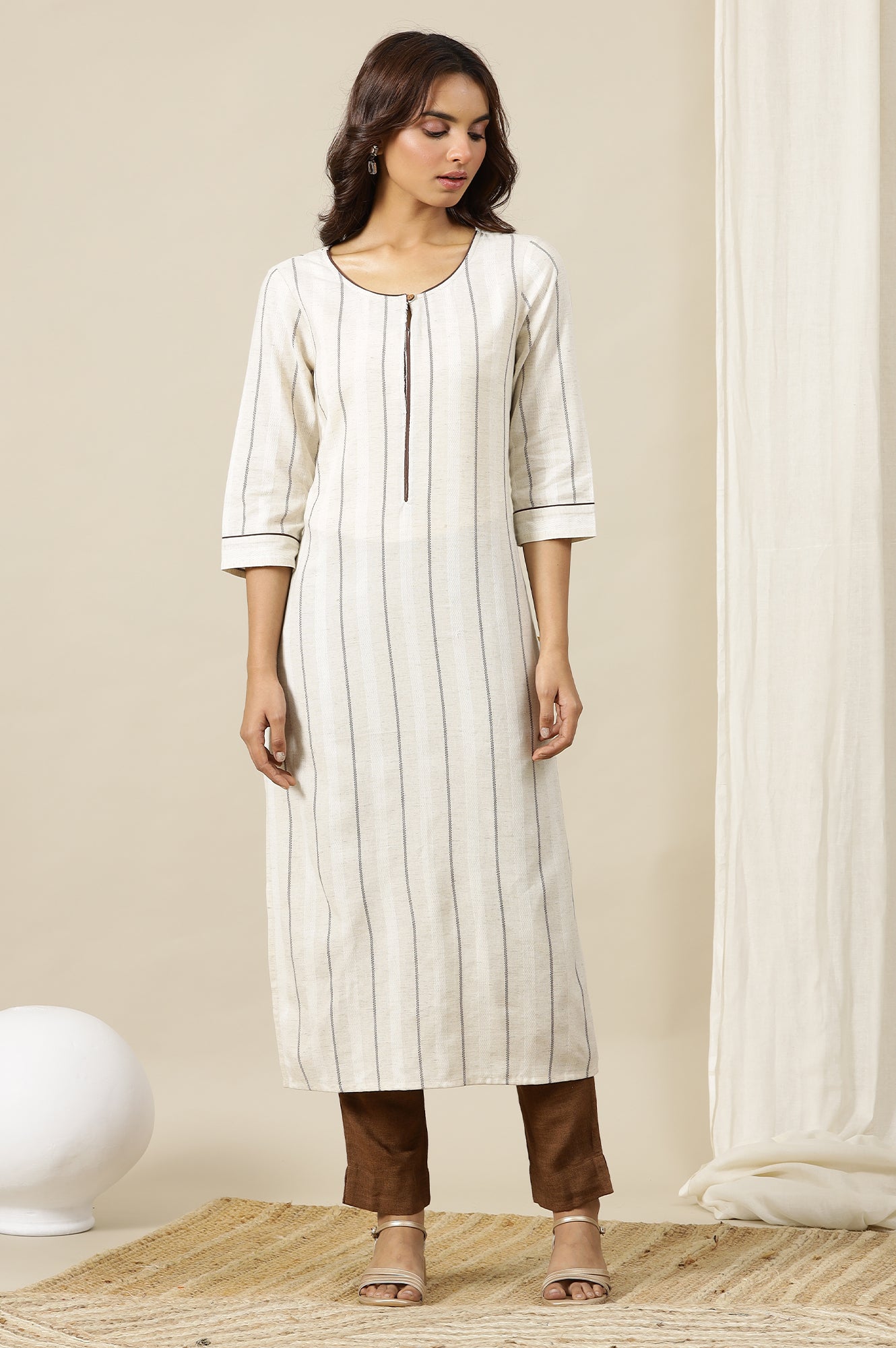 Off-White Yarn Dyed Cotton Blend Straight Kurta