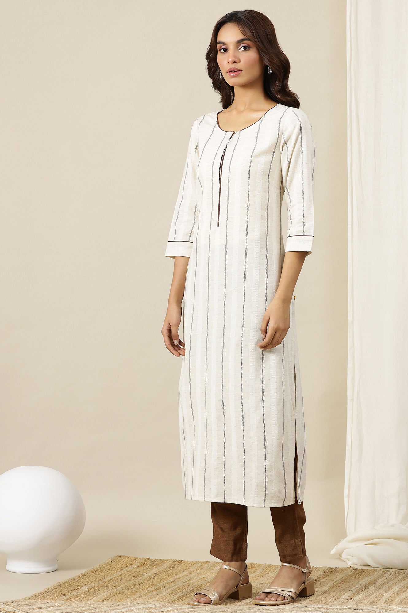 Off-White Yarn Dyed Cotton Blend Straight Kurta