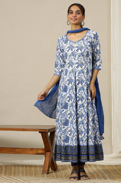 White Floral Printed Flared Kalidar Kurta  In Sweetheart Neck