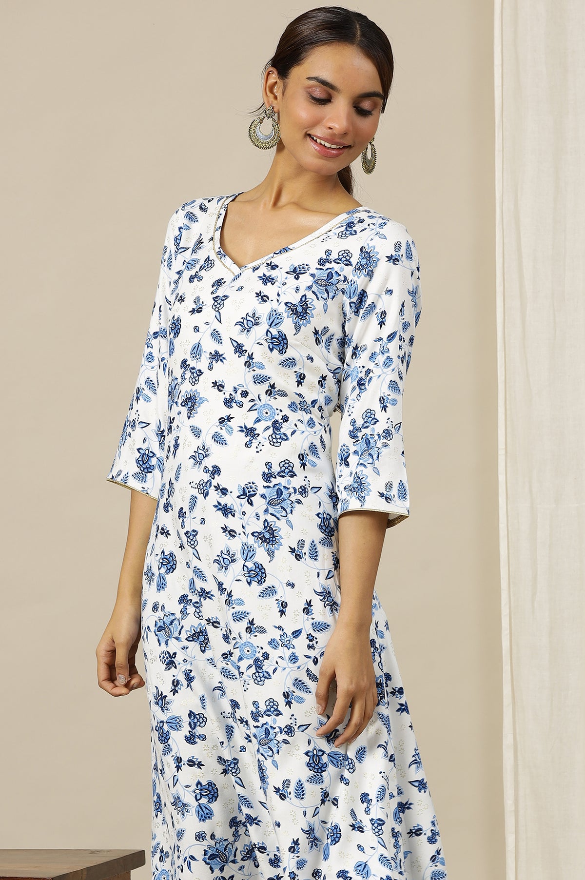 White Floral Gold Piping Flared Rayon Kurta - XS