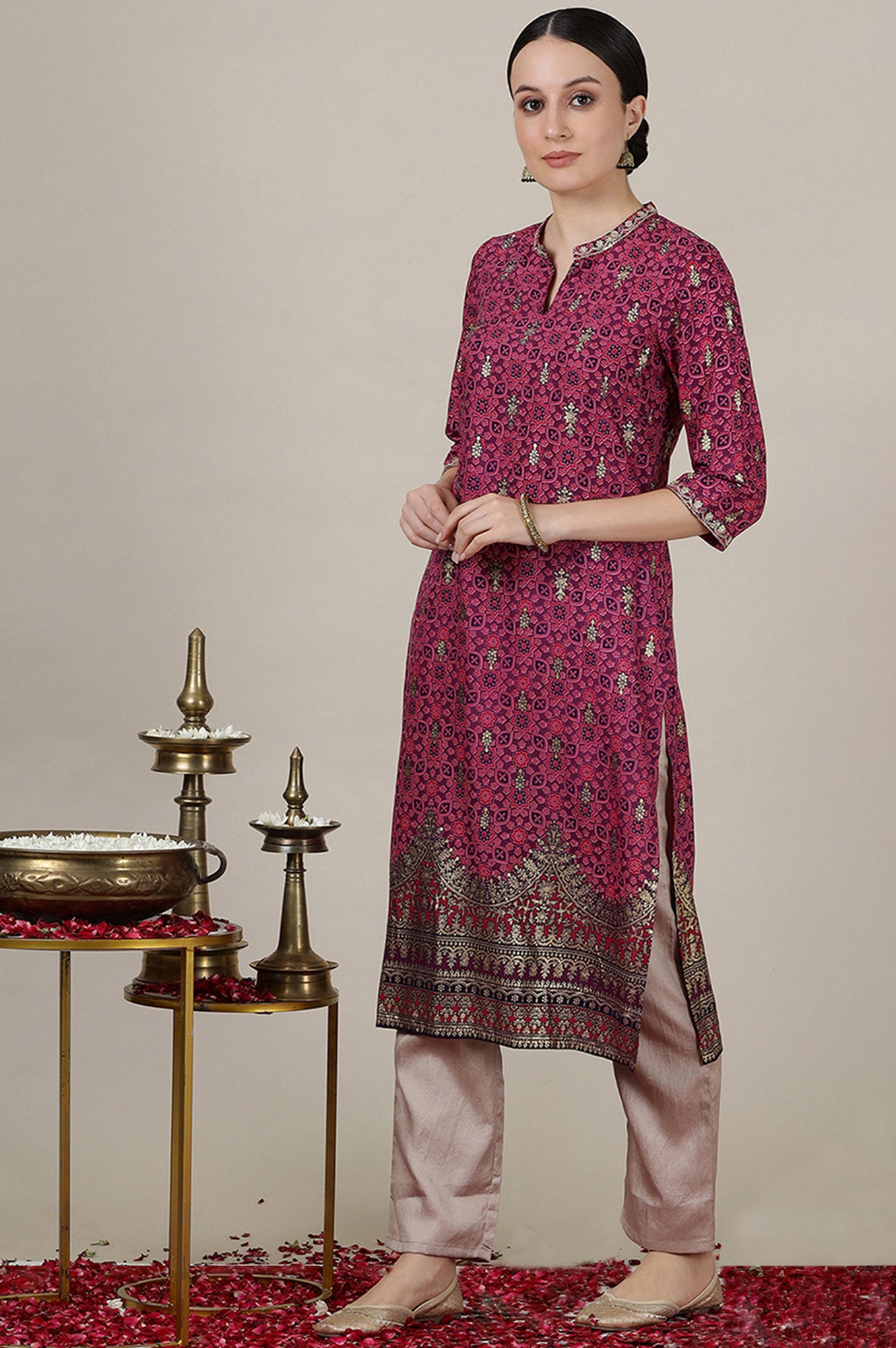 Pink Foil Floral Printed Straight Kurta with Heavy Gold Border