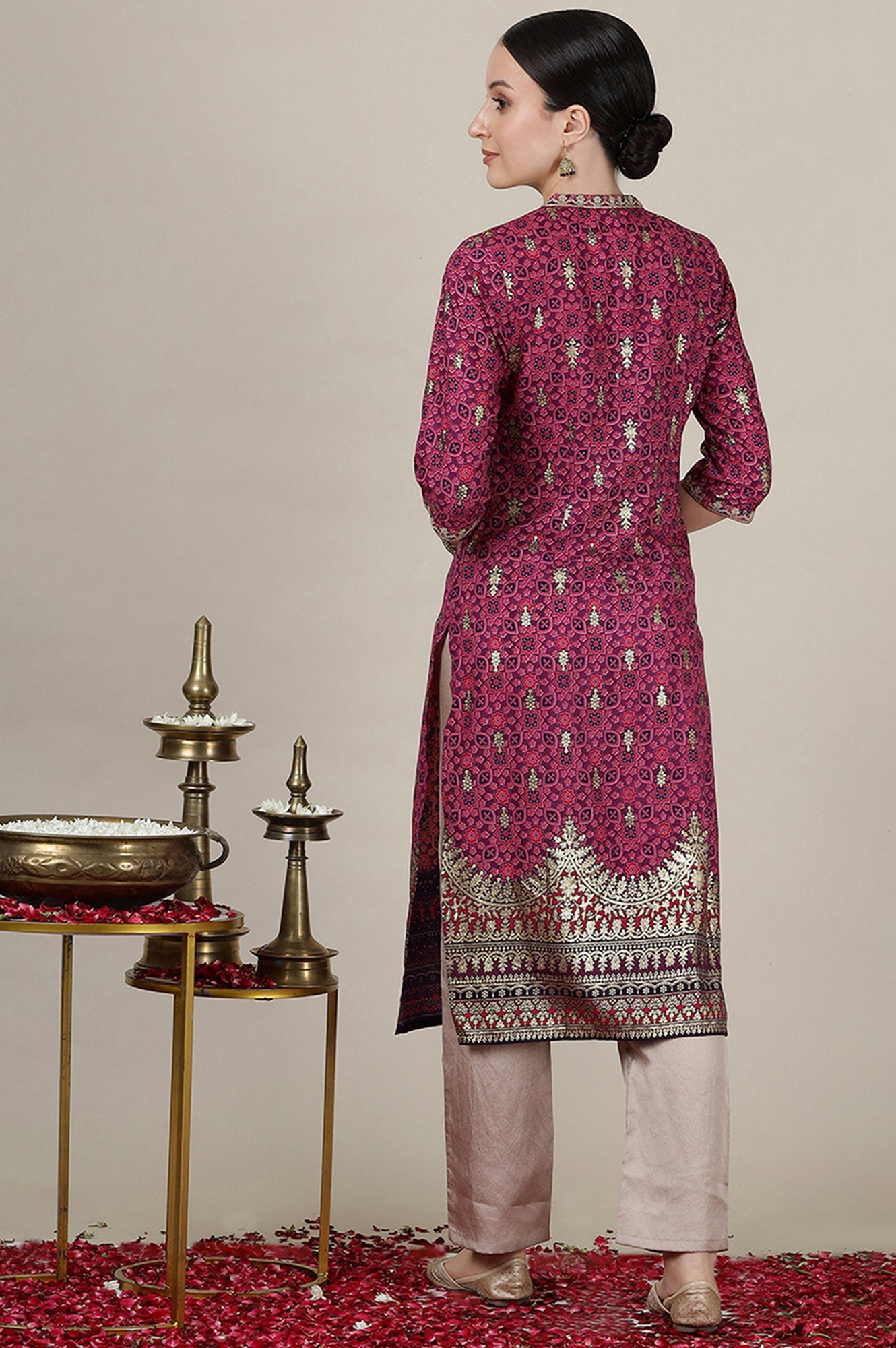 Pink Foil Floral Printed Straight Kurta with Heavy Gold Border