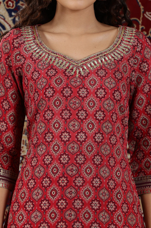 Maroon Abstract Print Sequined Straight Woven Kurta