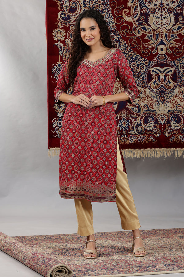 Maroon Abstract Print Sequined Straight Woven Kurta