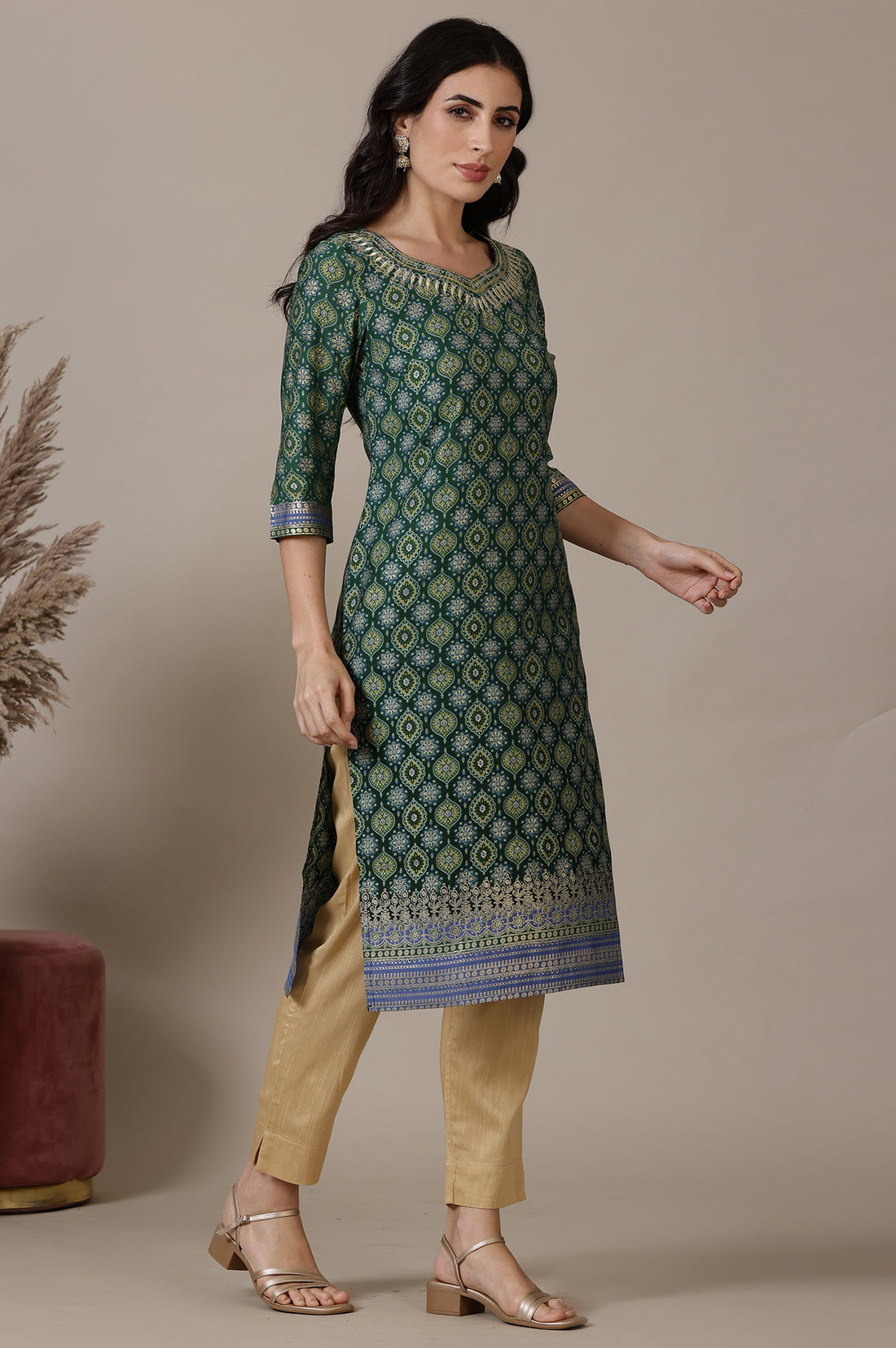 Green Abstract Print Sequined Straight Woven Kurta