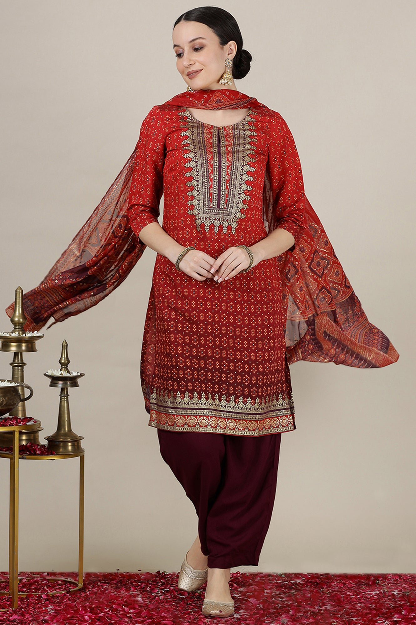 Red Ombre Gold Foil Printed Straight Kurta