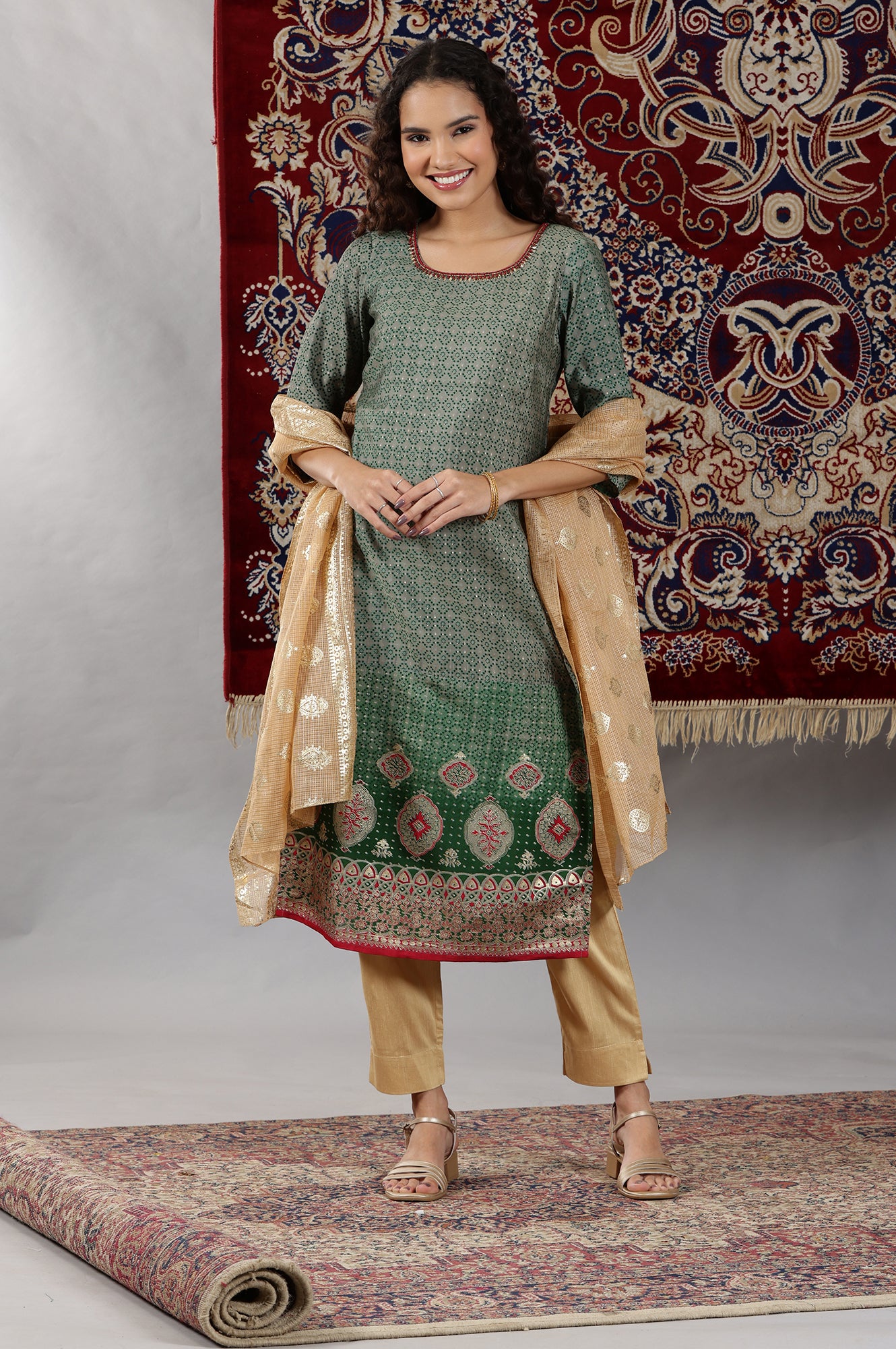 Green Ombre Abstract Printed Straight Kurta