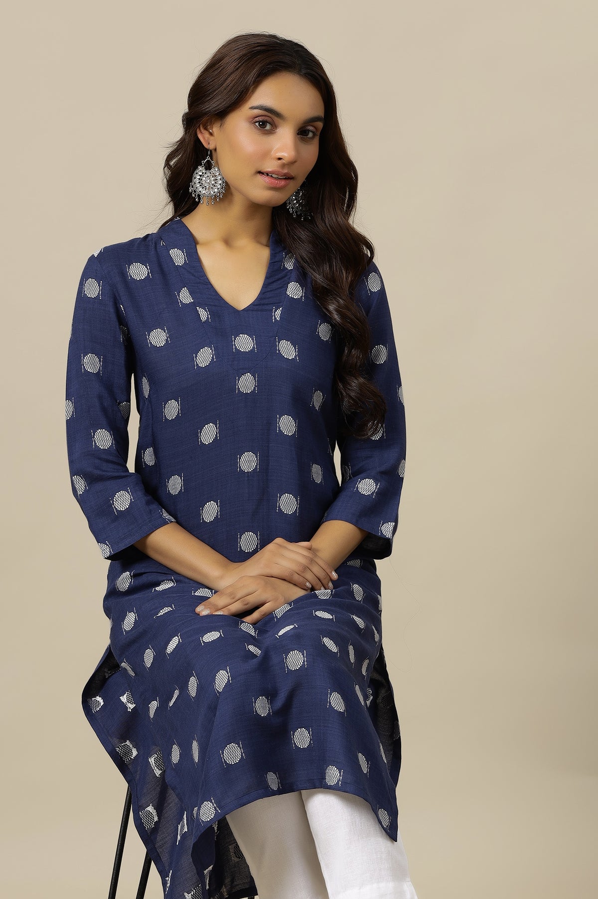 Ocean Blue Yarn Dyed Pure Cotton Straight Kurta in Stylized Neck - XS