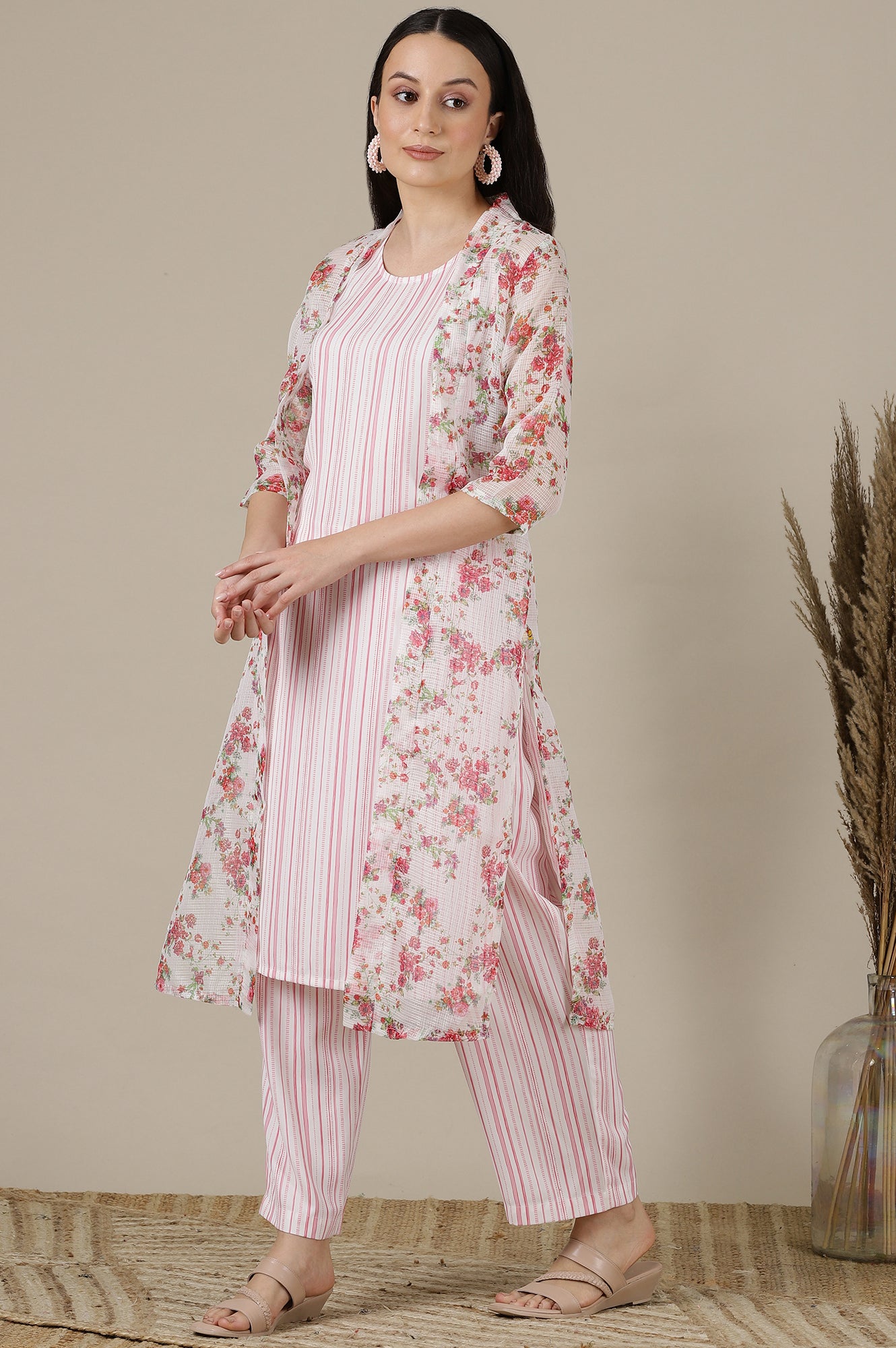 Pink Stripe Printed Sleeveless Inner Kurta, Floral Printed Kota Gilet and Palazzo Set