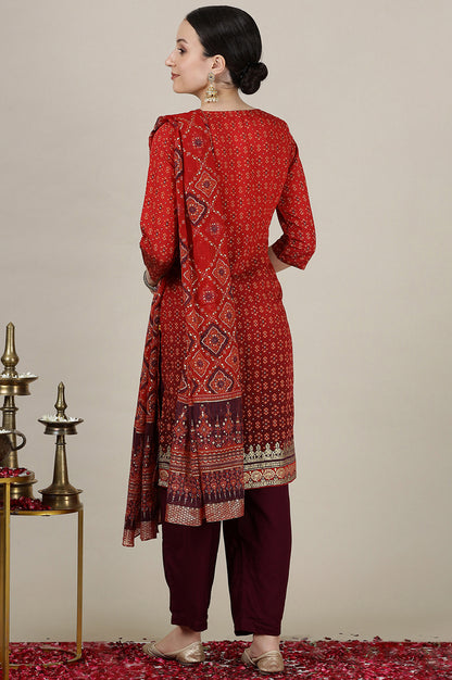 Red Ombre Gold Foil Printed Straight Kurta, Trousers and Dupatta Set