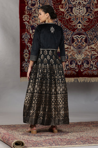 Black Yarn-Dyed Sleeveless Anarkali Dress and Embroidered Short Jacket Set