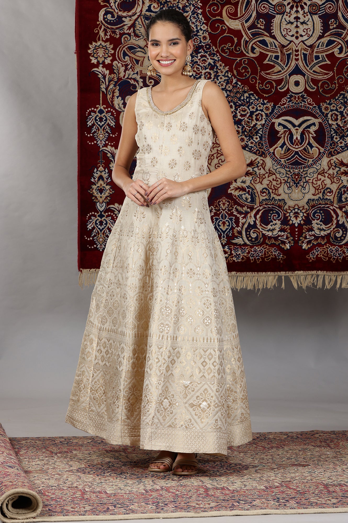 Anarkali Short Frock Style Suit Buy Off-White Yarn-Dyed Sleeveless