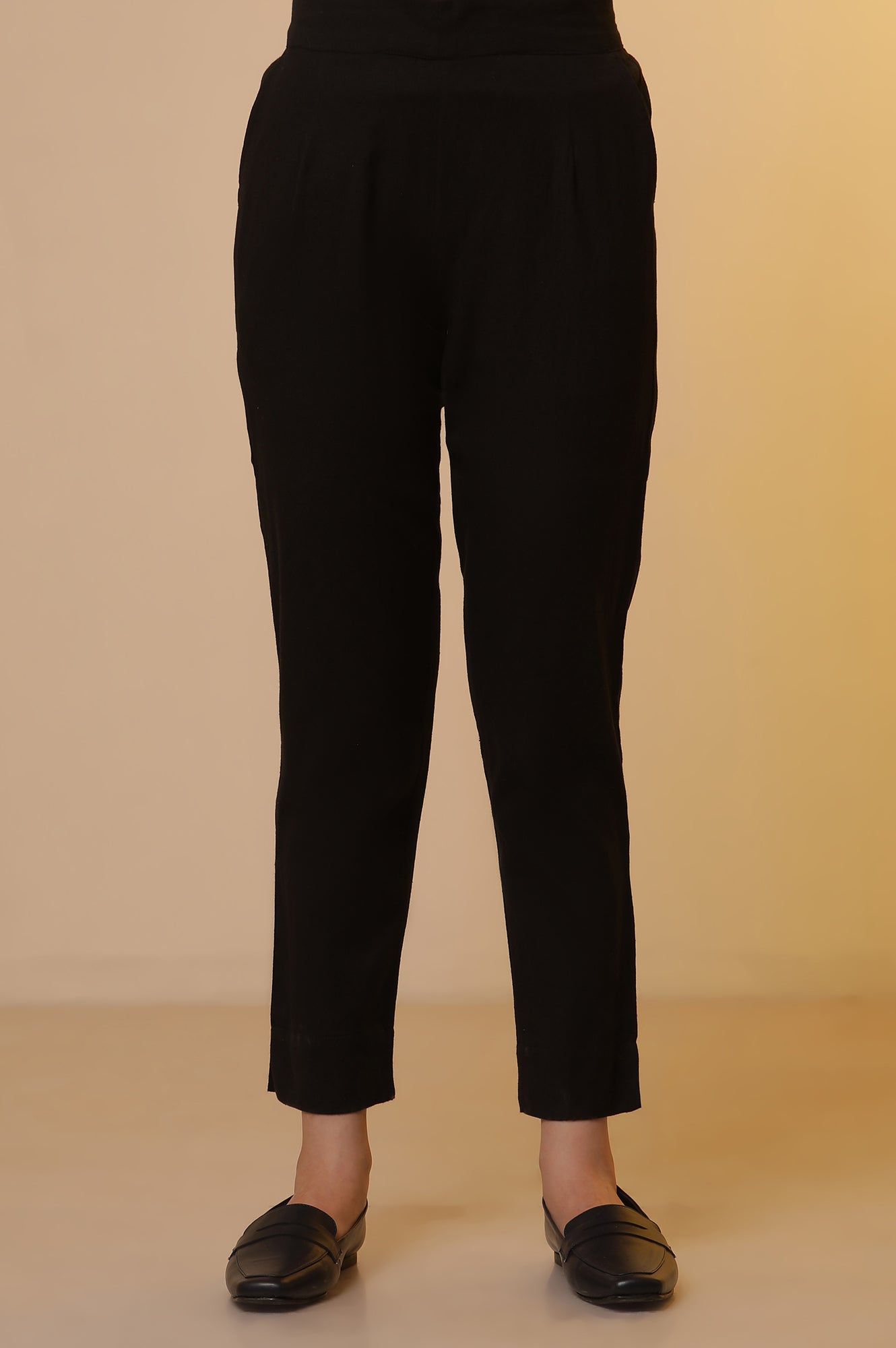 Black Solid Ankle Length Cotton Flax Trousers