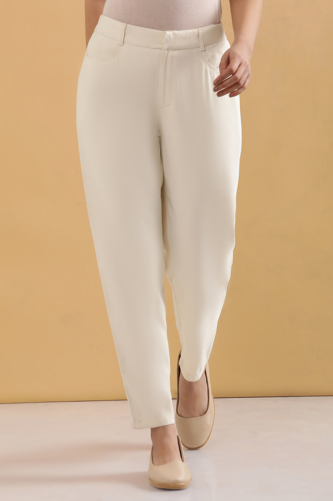 Off White Solid Straight Fit Rayon Pants With Belt Loops