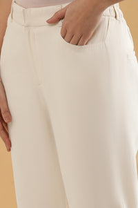 Off White Solid Straight Fit Rayon Pants With Belt Loops