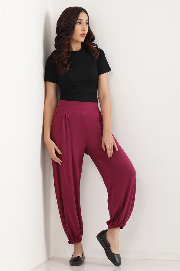 Elleven Women's Purple Solid Loose Fit Pants With Pleated Detail