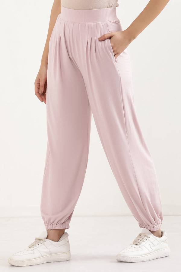 Elleven Women's Light Pink Solid Loose Fit Pants With Pleated Detail