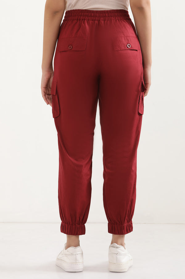 Red Solid Tapered Cotton Pants With Drawstring